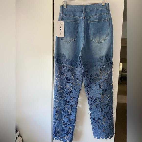 ✨ Monvess Denim Lace Overlay Jeans – Size M ✨ - Picture 4 of 9